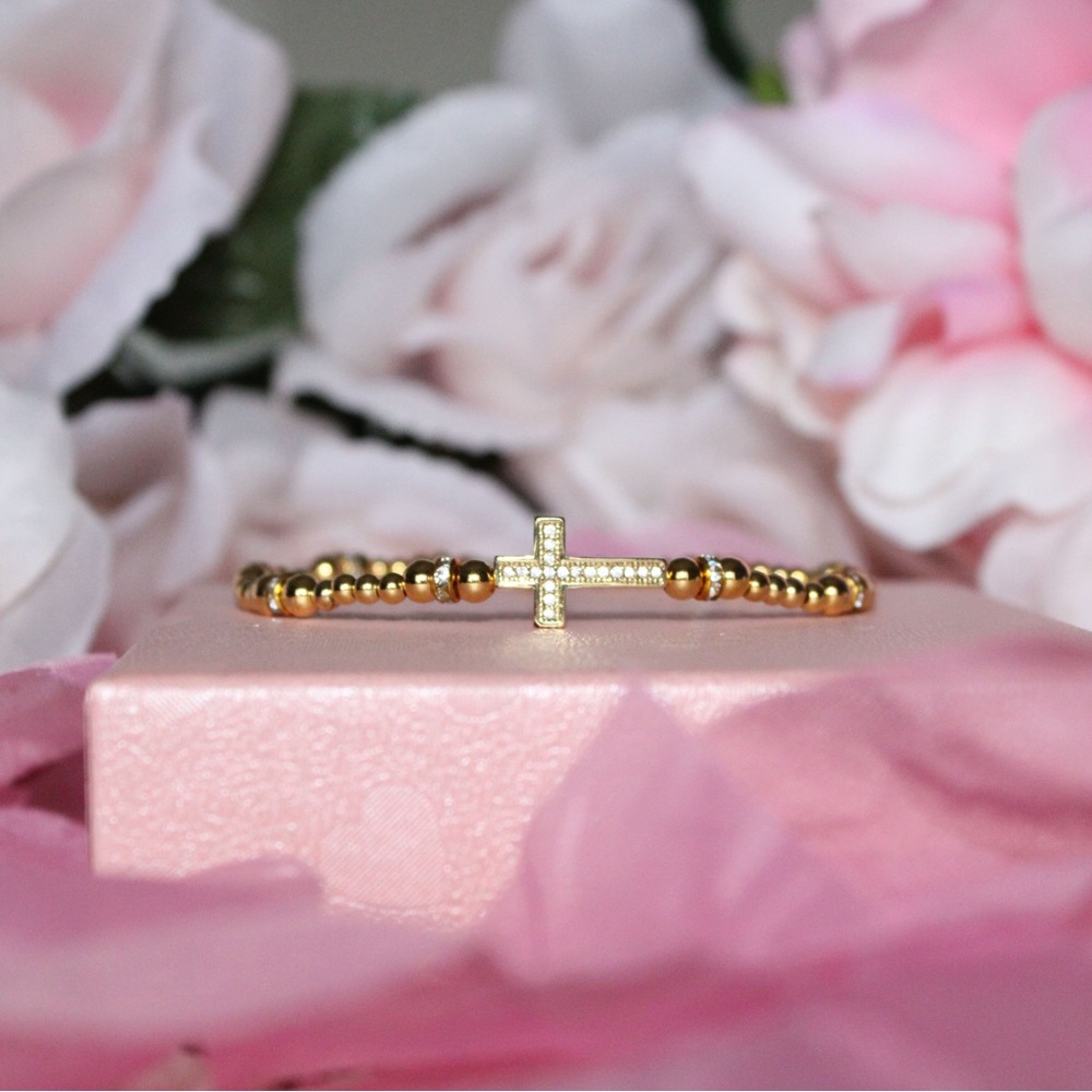 Handmade Elegant Gold Beaded Cross Bracelet